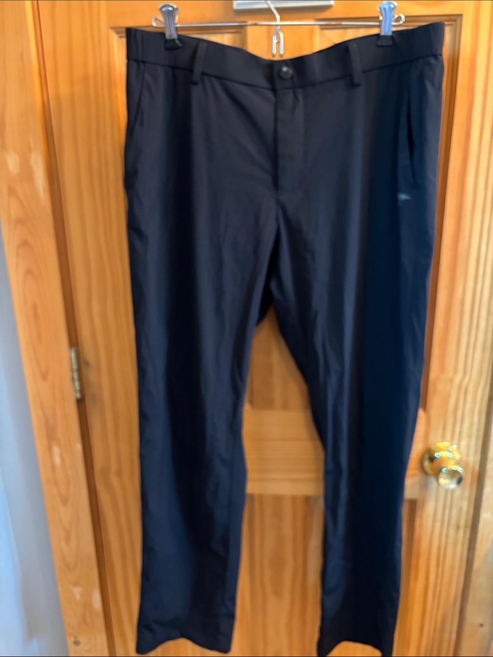 CHINO MADE OF COTTON STRETCH WITH A SLIM FIT - STRAIGHT LEG